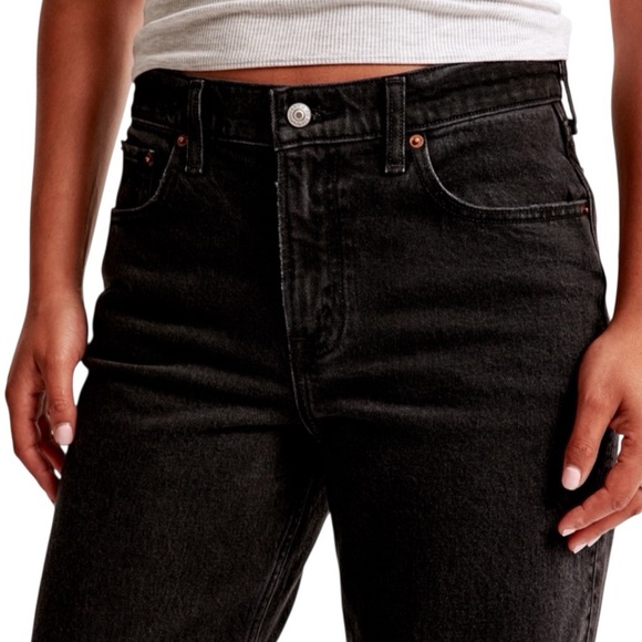 Abercrombie Mid-Rise Curve Love Black Women's Jeans Size 26 Extra Long - Picture 5 of 8